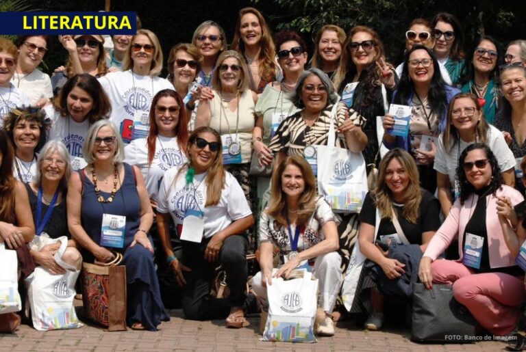 A AJEB Brilha na Bienal Internacional do Livro de São Paulo