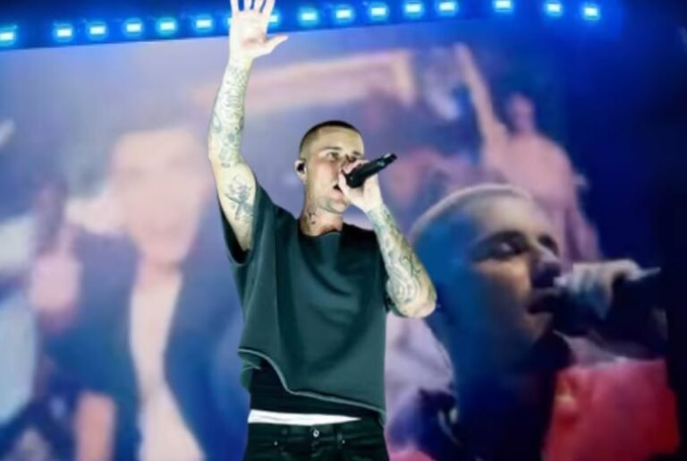 Justin Bieber no Coachella: quando um notebook no palco disse mais do que uma superprodução inteira